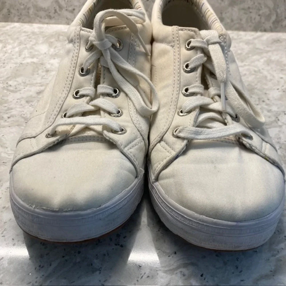 Keds Champion Women's  Lace Up Cream Shoes 8.5